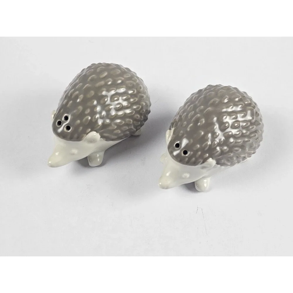 Hedgehog Salt and Pepper Shakers Set without Stoppers
